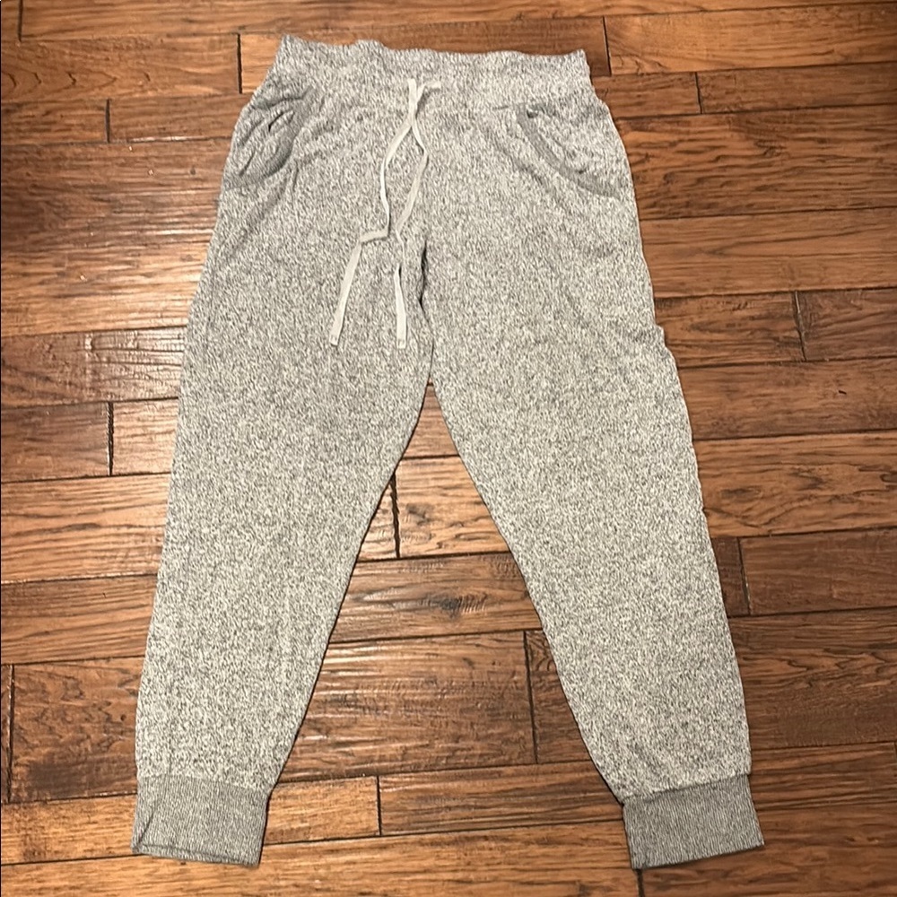 Gilligan & O'Malley Gray Sweatpants with Elastic Cuffs